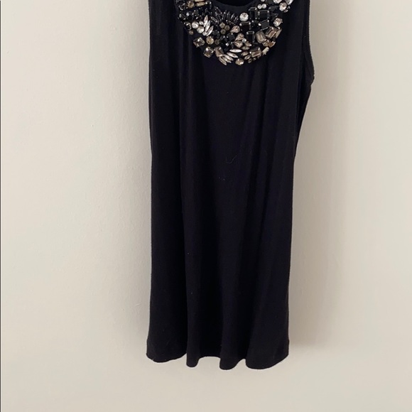 Robbi & Nikki black jeweled tank top - Picture 12 of 12